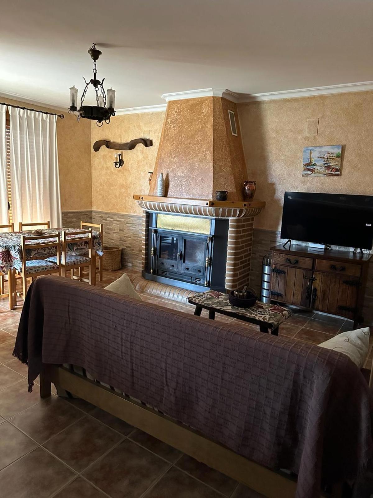 Casas Rurales Cerro Lobo Yeste Ngoại thất bức ảnh