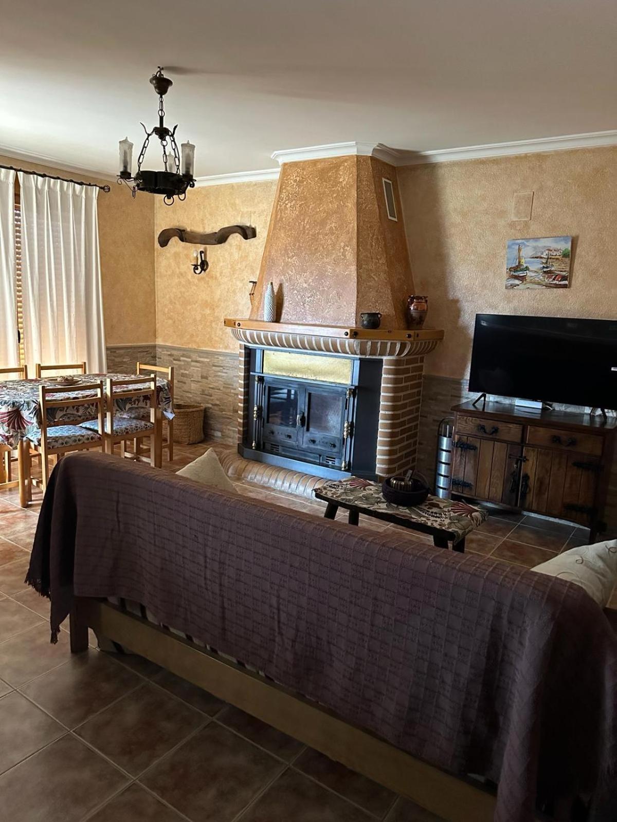 Casas Rurales Cerro Lobo Yeste Ngoại thất bức ảnh